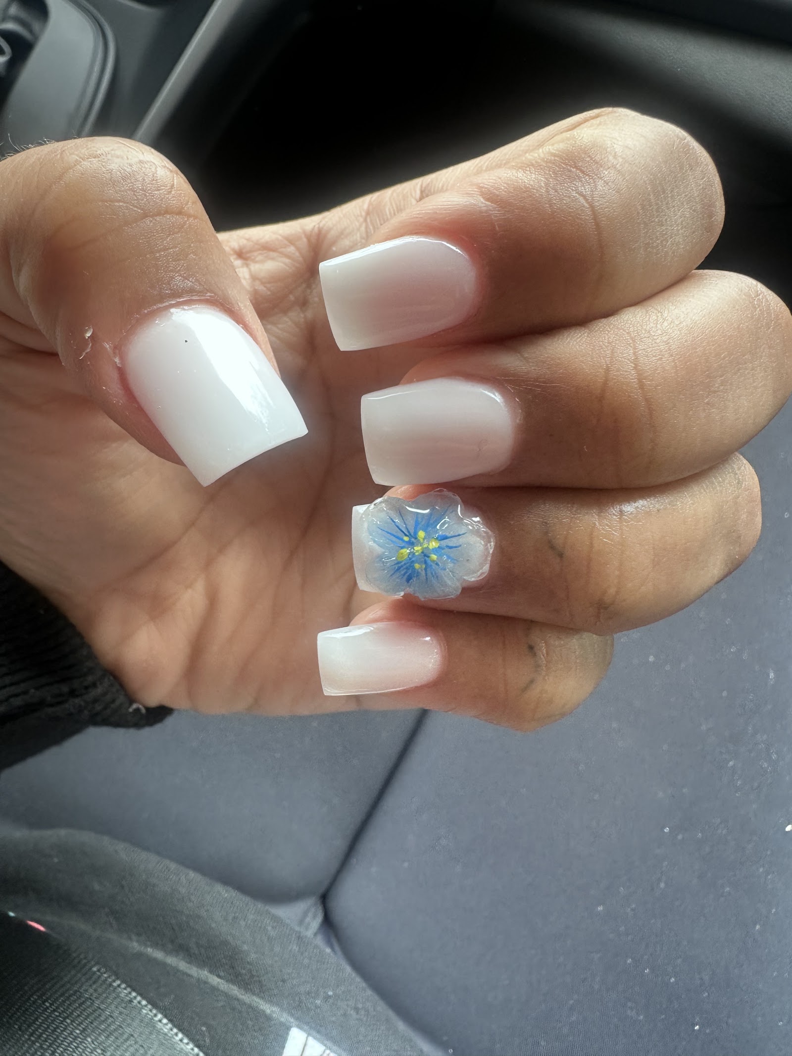Laura Nails nail photo 5